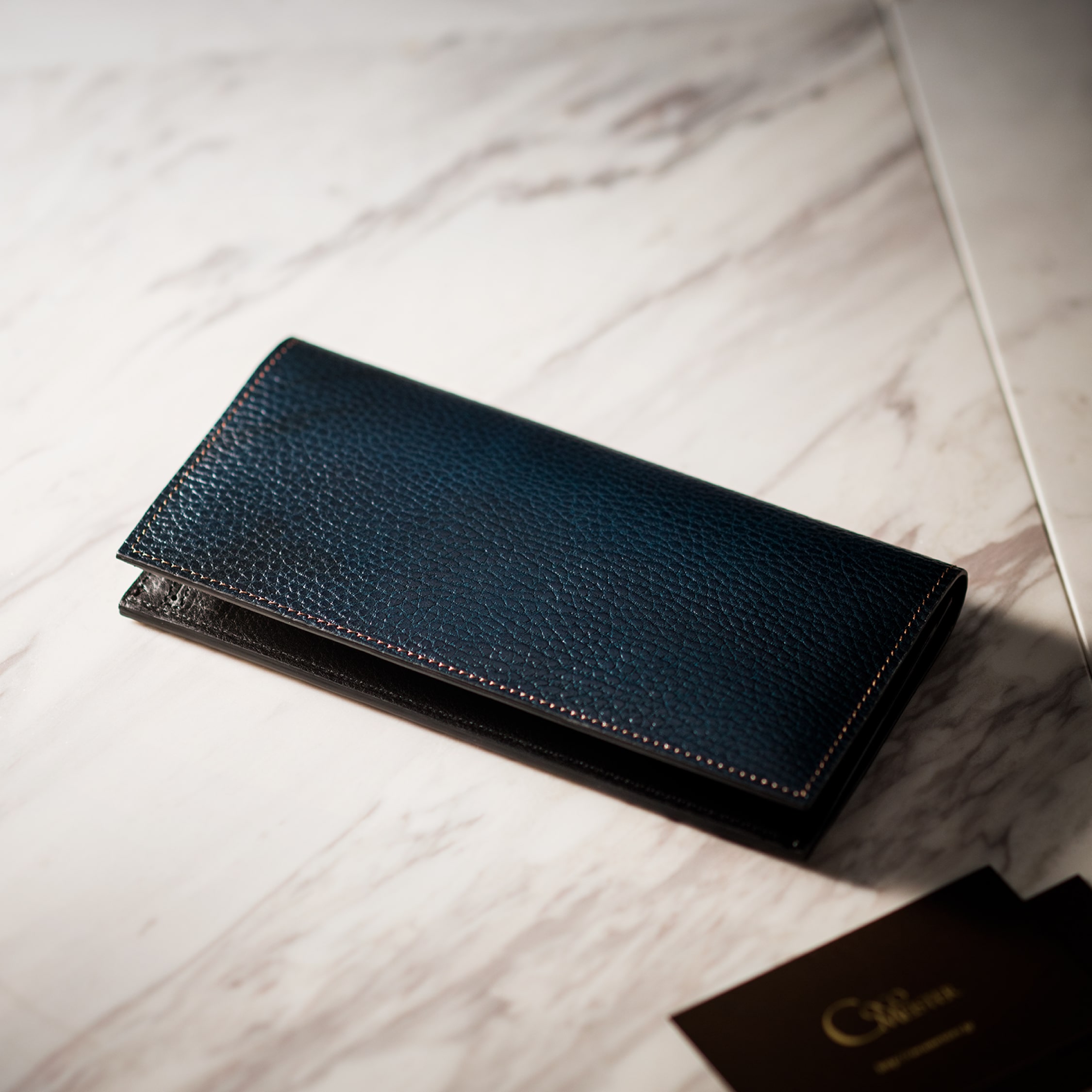 ロッソピエトラ 薄型長財布 | ココマイスター公式サイト