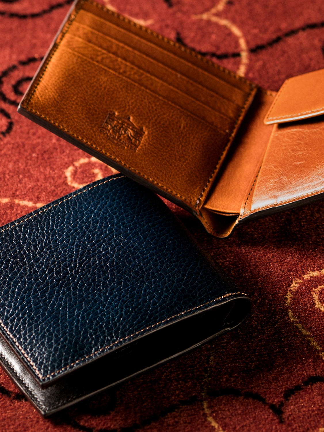 ロッソピエトラ 二つ折り財布 | ココマイスター公式サイト